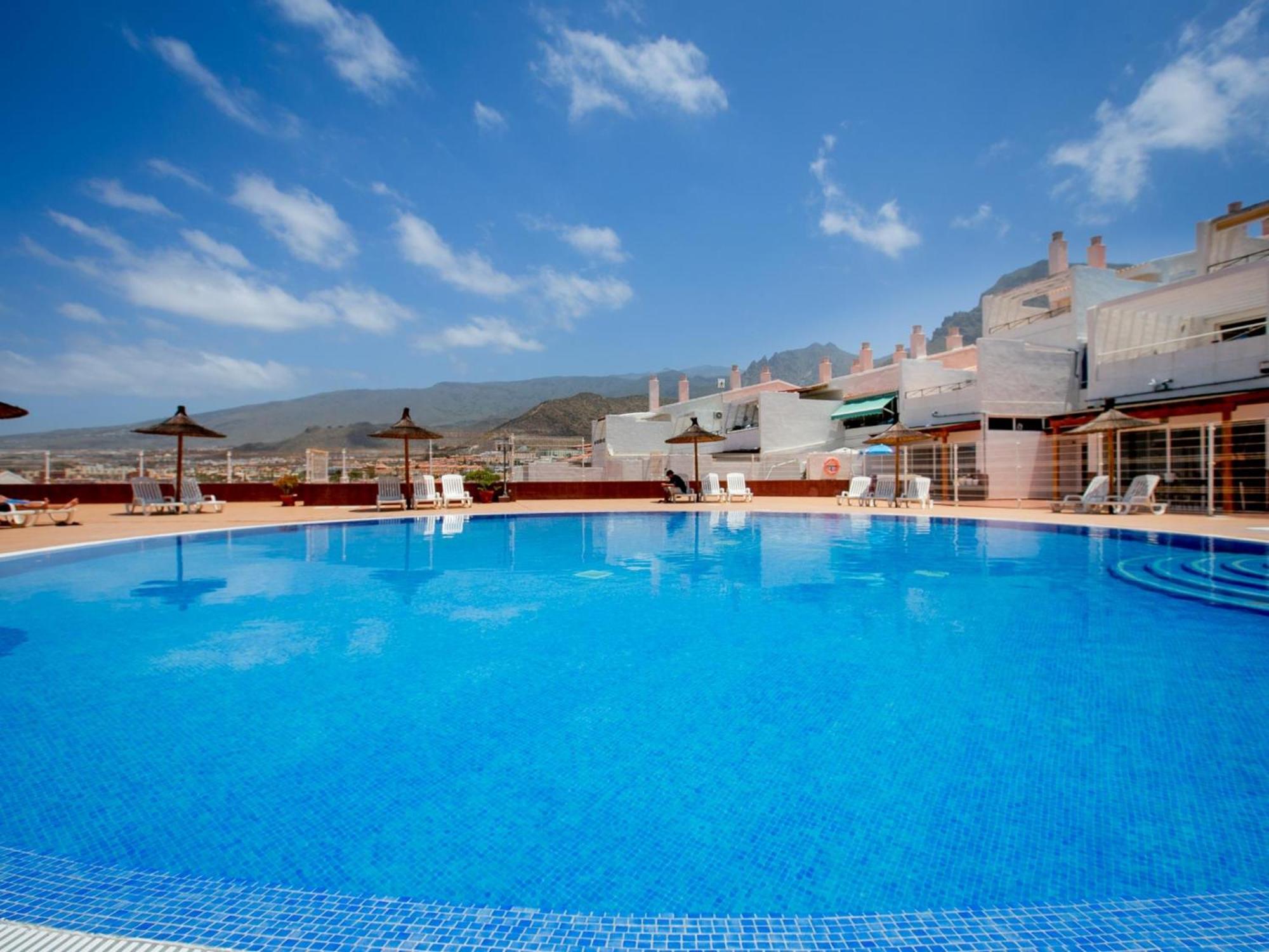 Stylish In Costa Adeje, Pool And Wi-fi Appartamento *